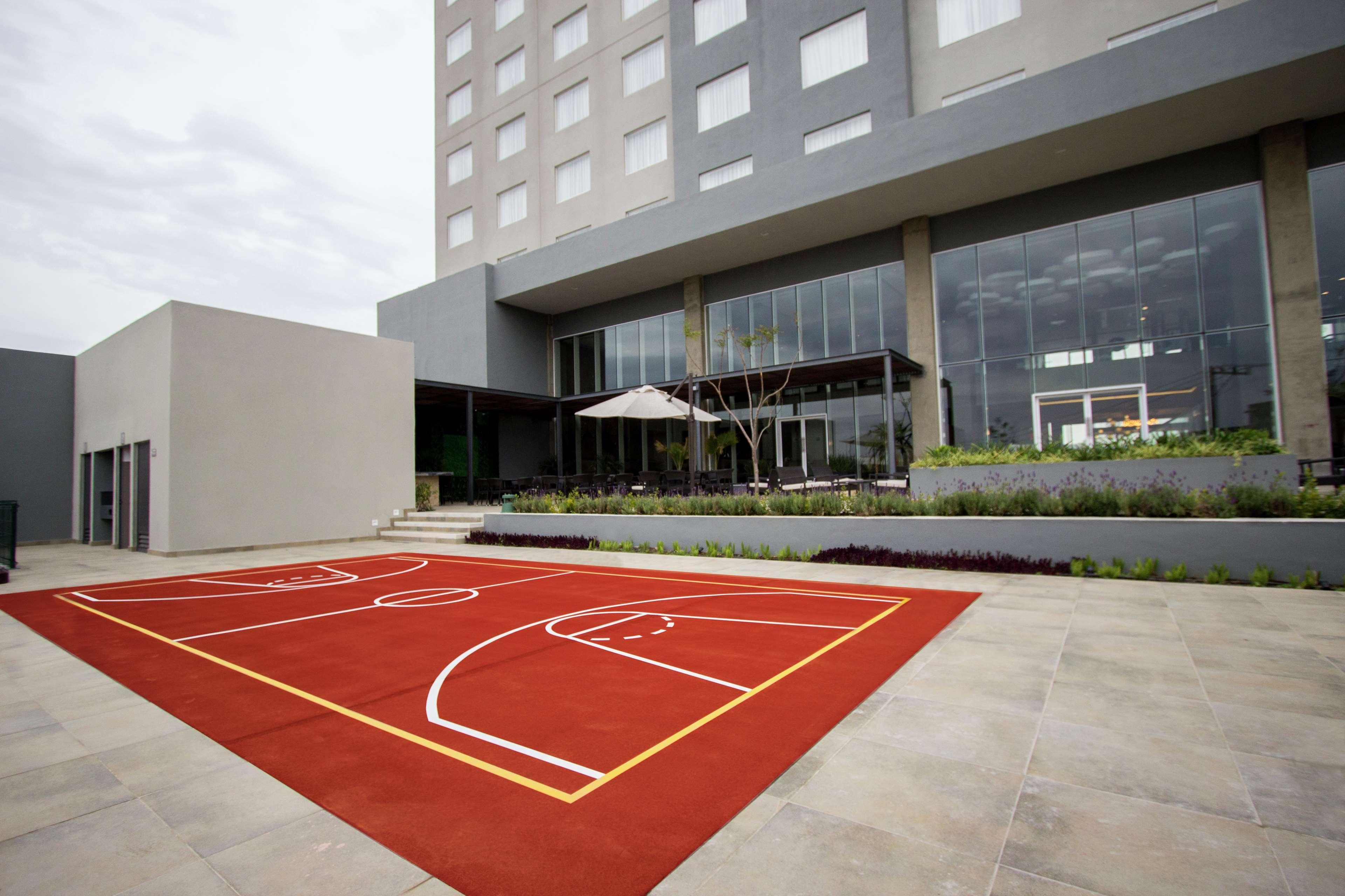 Homewood Suites By Hilton Silao Airport Exterior foto